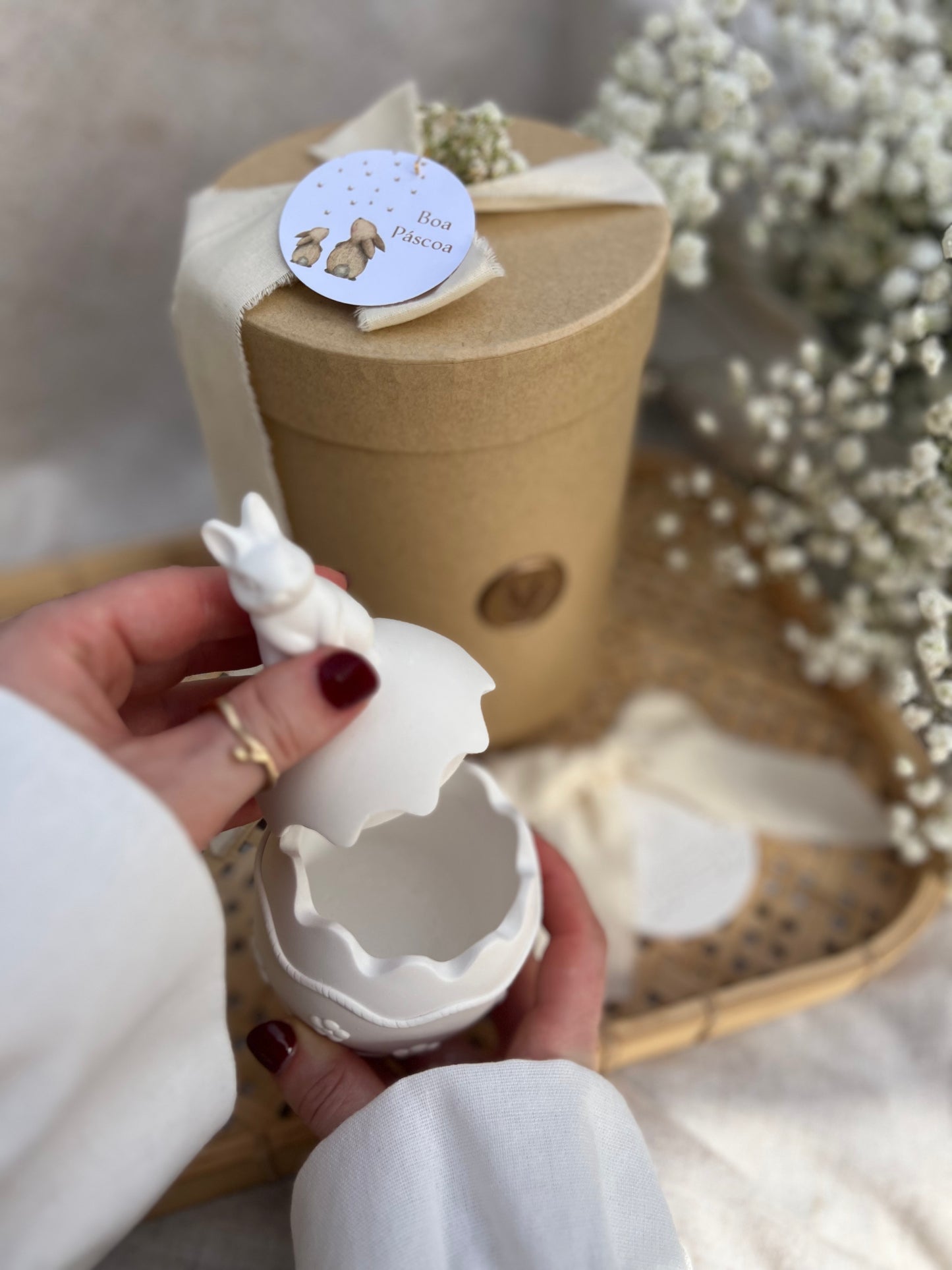 Ovo de Páscoa c/ Coelho em gesso