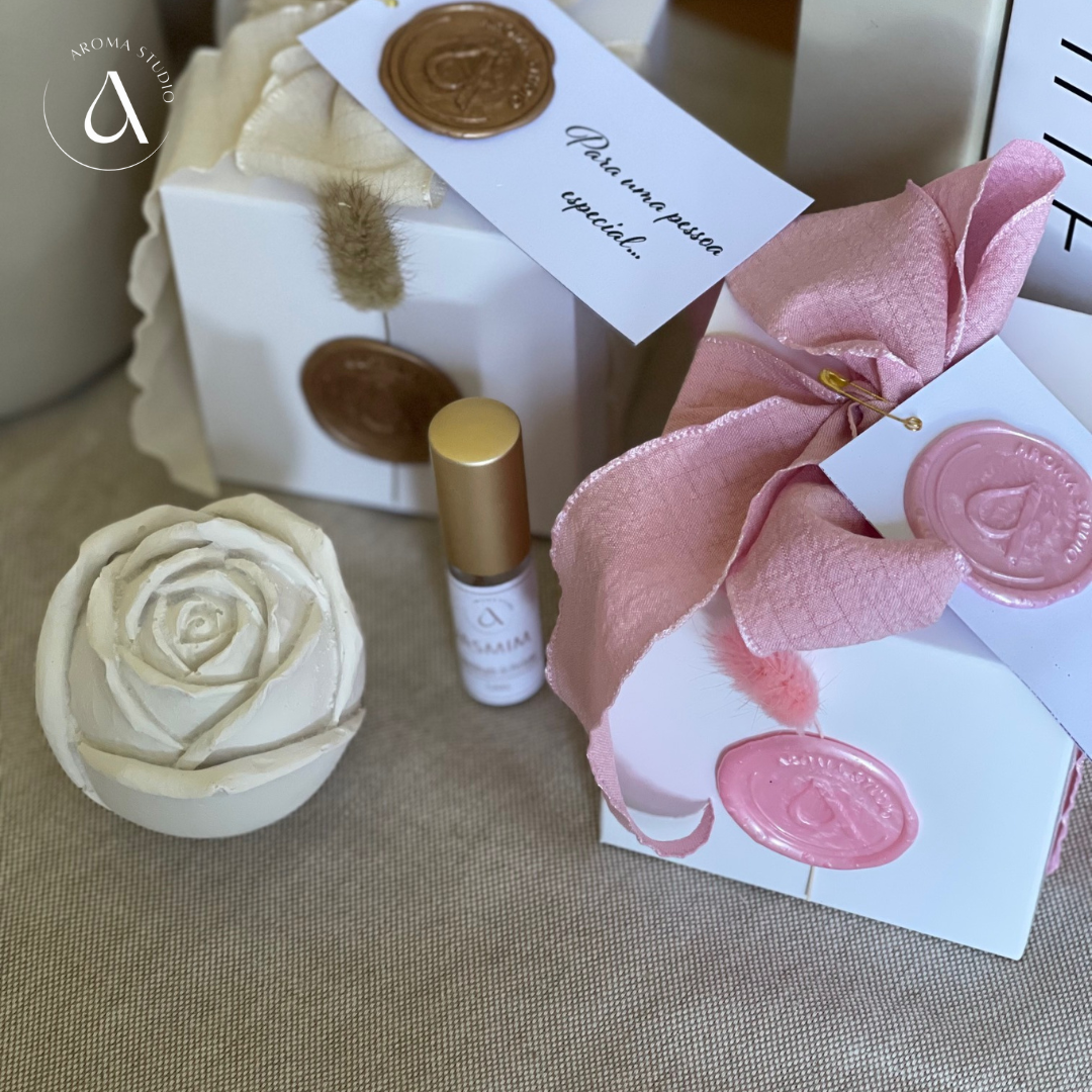 Gesso Perfumado Rosa + Frasco Perfume Concentrado