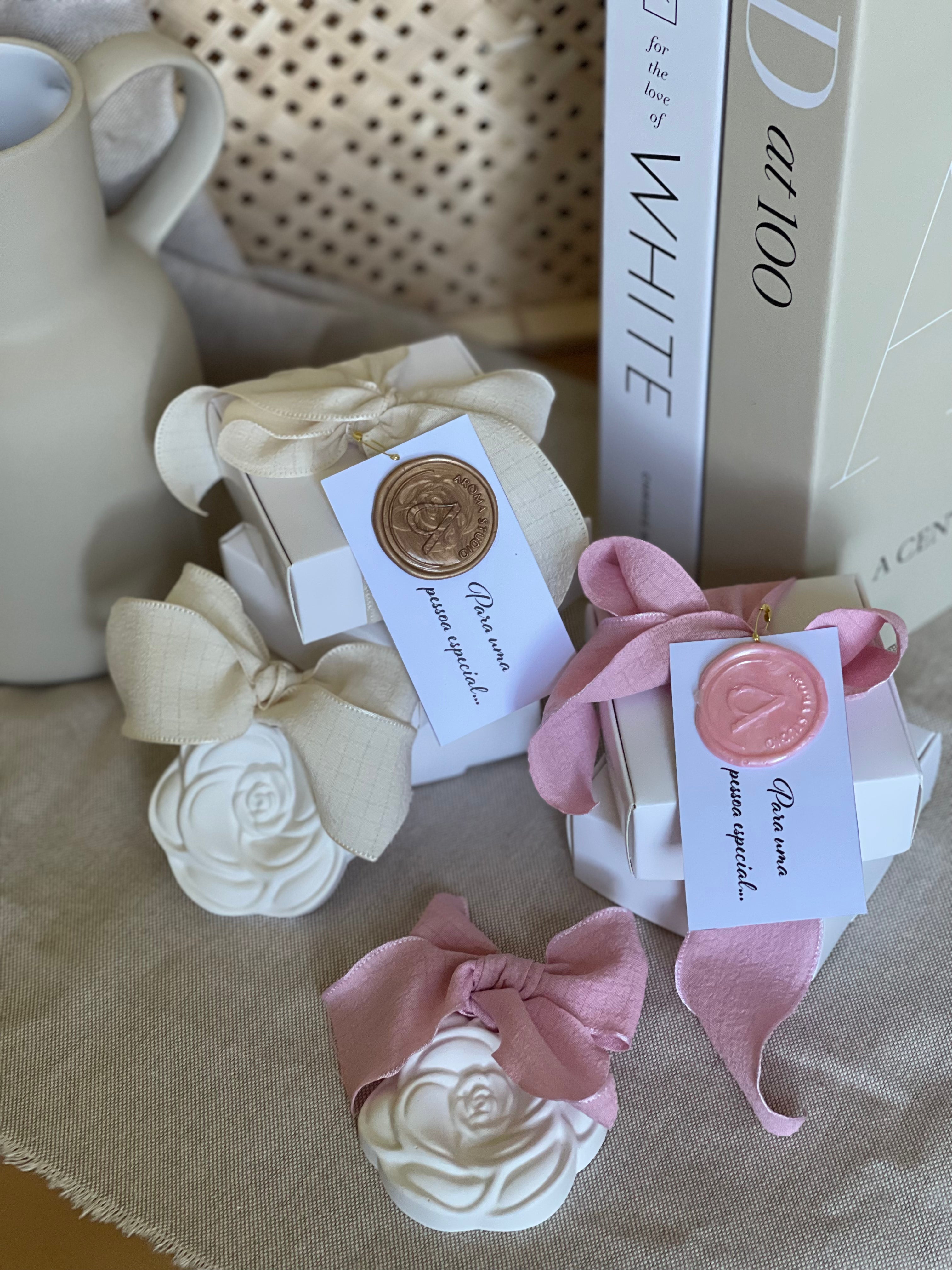 Gesso Perfumado Camélia + Frasco Perfume Concentrado