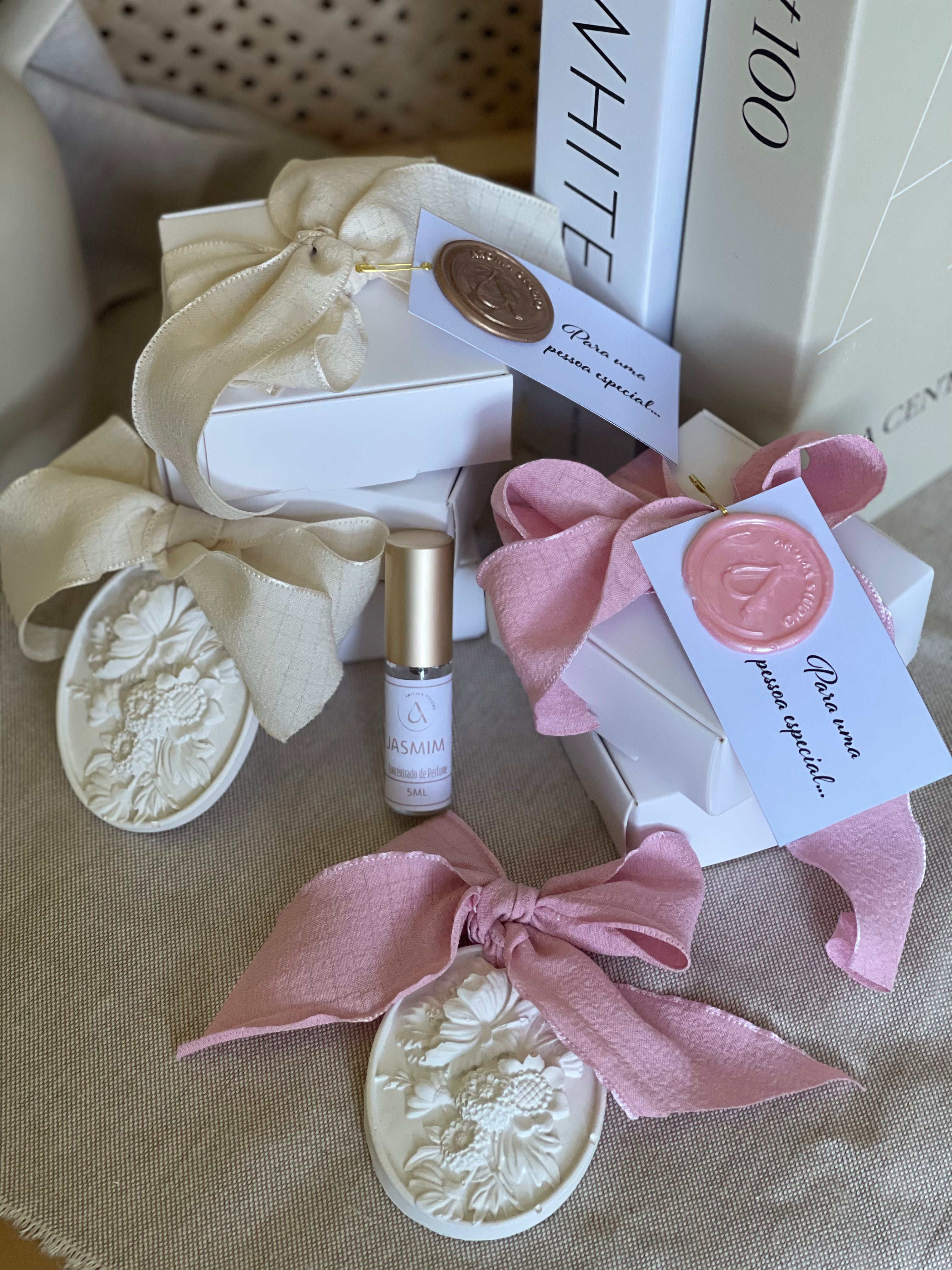 Gesso Perfumado Oval Flores Campestres + Frasco Perfume Concentrado