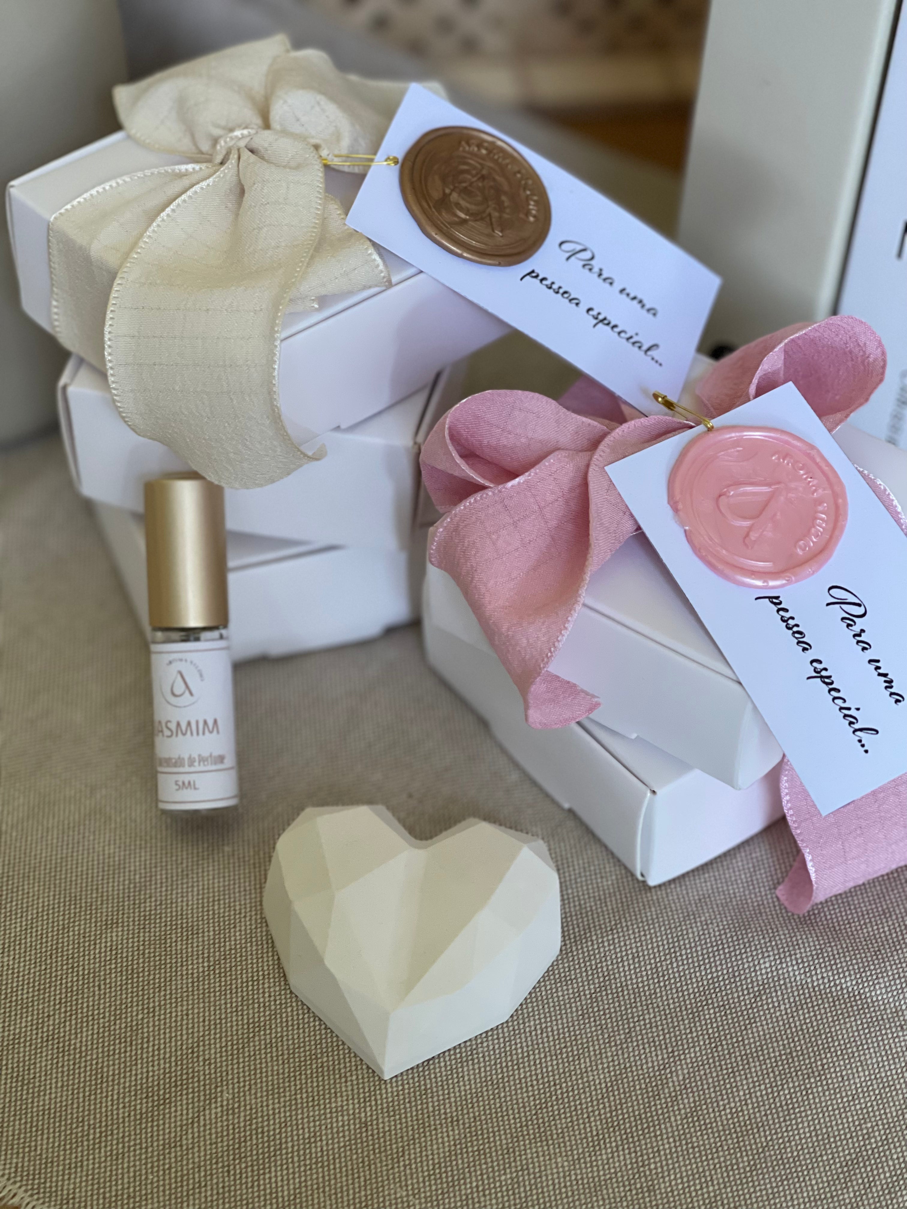 Gesso Perfumado Coração + Frasco Perfume Concentrado