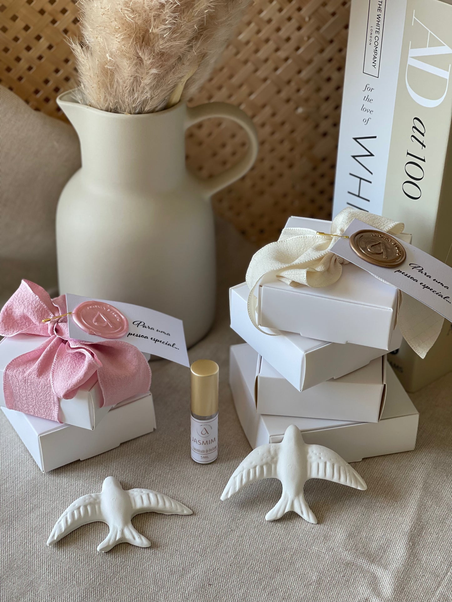 Gesso Perfumado Mini Andorinha + Frasco Perfume Concentrado