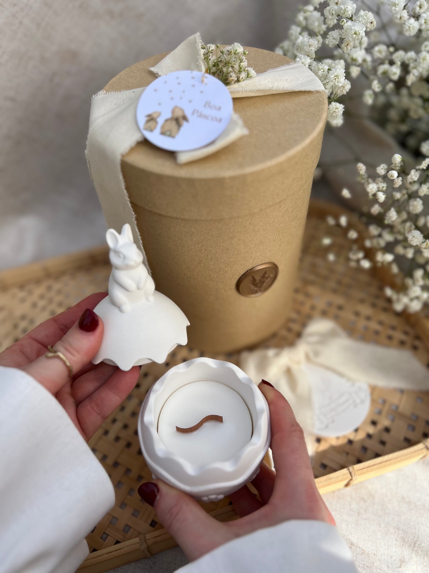 Ovo de Páscoa c/ Coelho em gesso